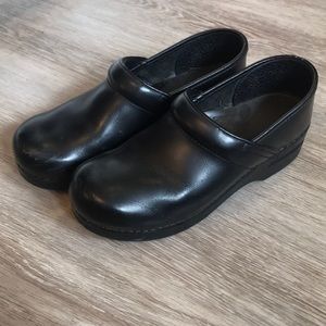 Dansko Professional